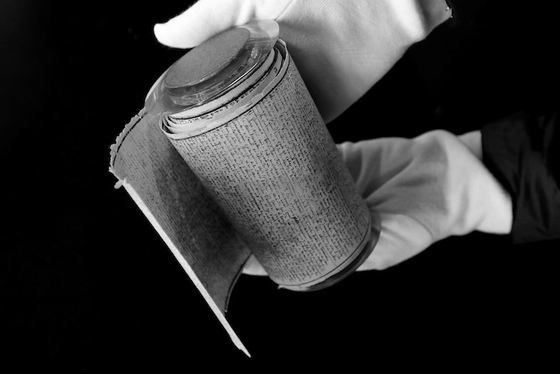 Рефрижератор остывающих фактов, или в тихом омуте исторических чертей